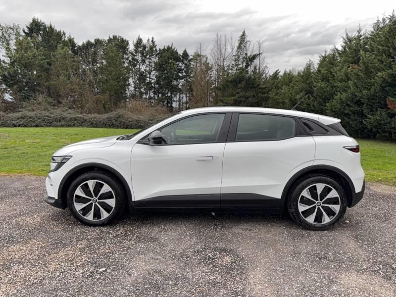 Renault Mégane E-Tech Ev60 130ch super charge Evolution Er