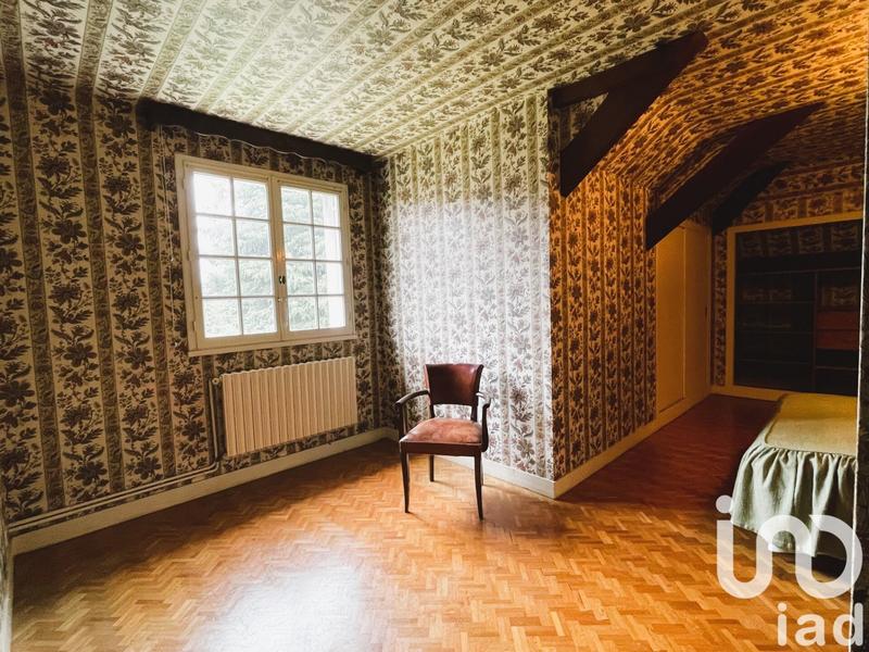 Maison - 179 m² - 7 pièces