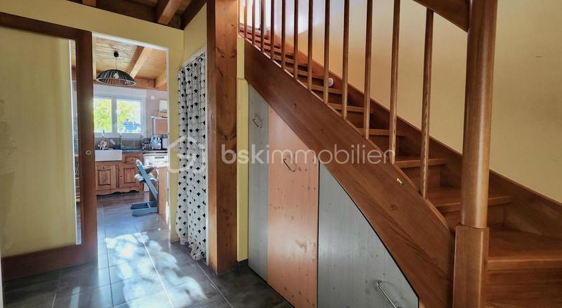 Maison - 120 m² - 5 pièces