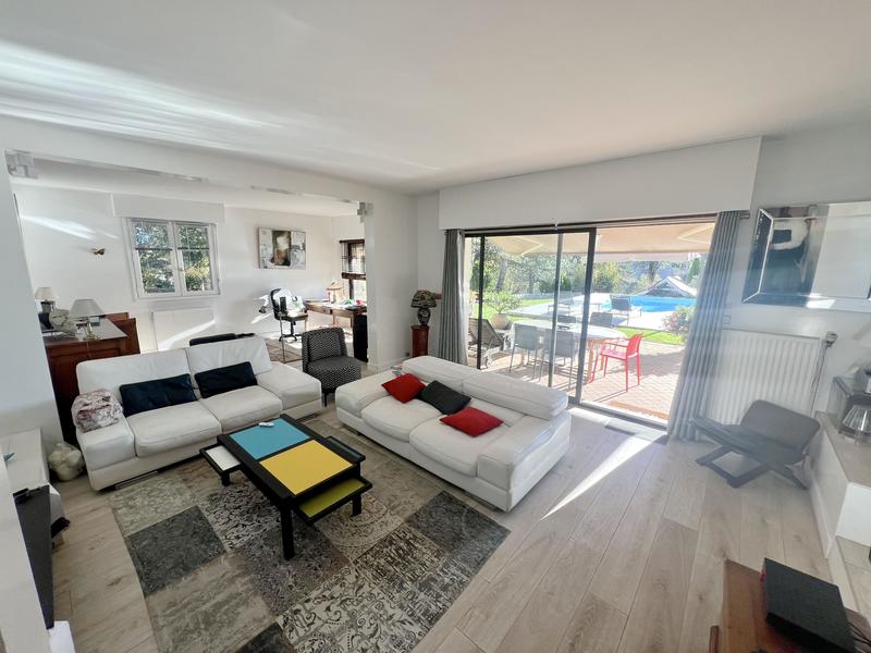 Maison d'architecte - 175 m² - 5 pièces