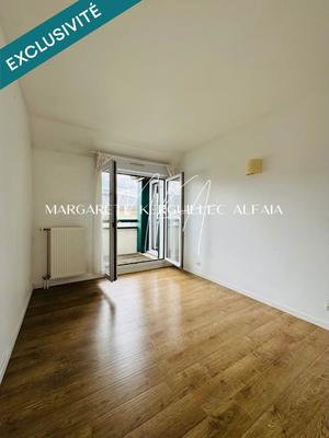 Appartement - 77 m² - 5 pièces