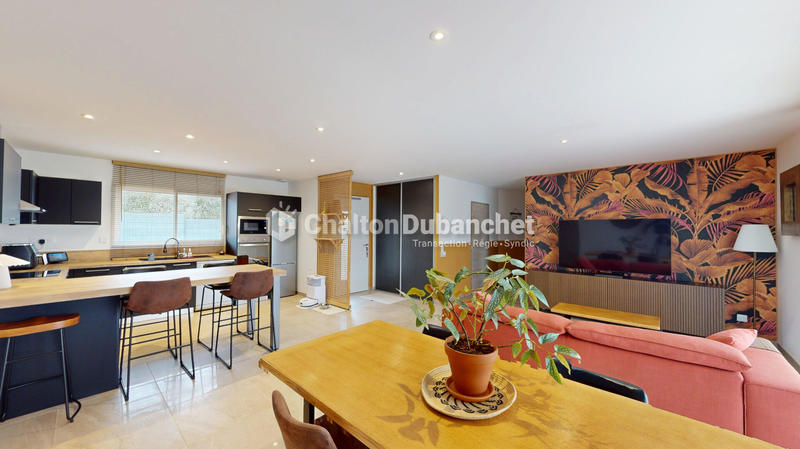 Maison - 109 m² - 5 pièces