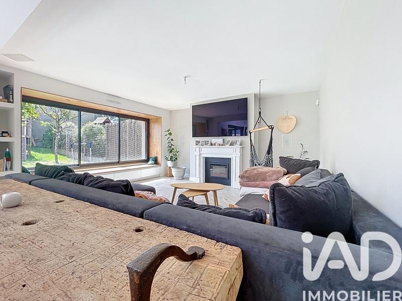 Maison - 177 m² - 7 pièces