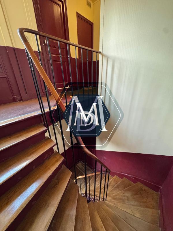 Studio - 14 m² - 1 pièce