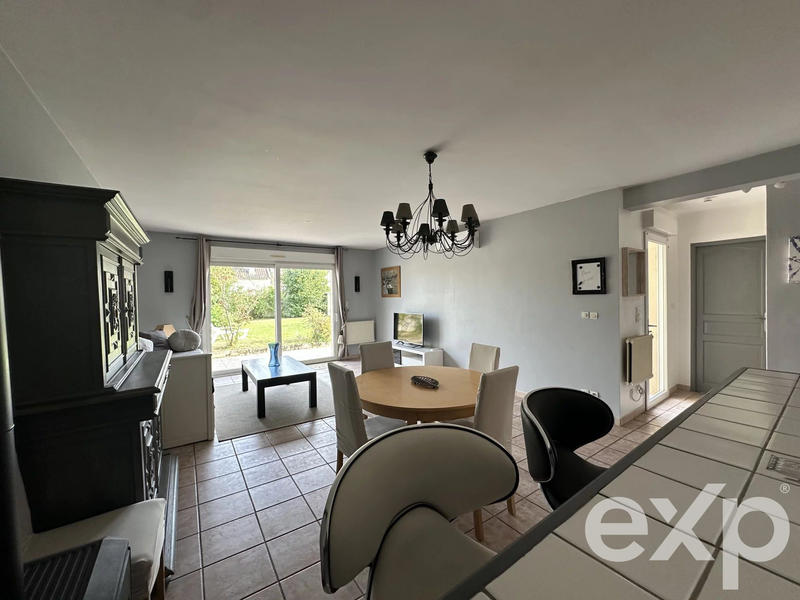 Maison - 122 m² - 7 pièces