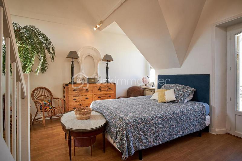 Maison en pierre - 120 m² - 6 pièces