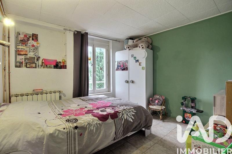 Maison de village - 80 m² - 4 pièces