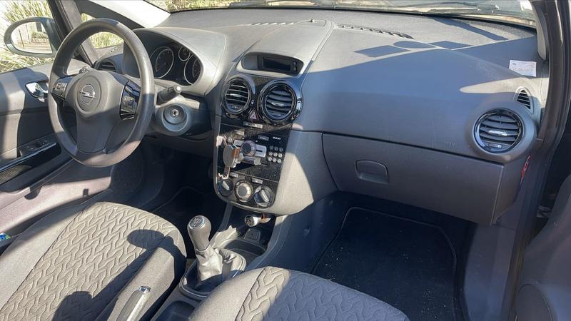 Opel Corsa IV 1.0 65 Graphite - 5 places