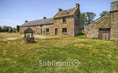 Maison - 300 m² - 6 pièces