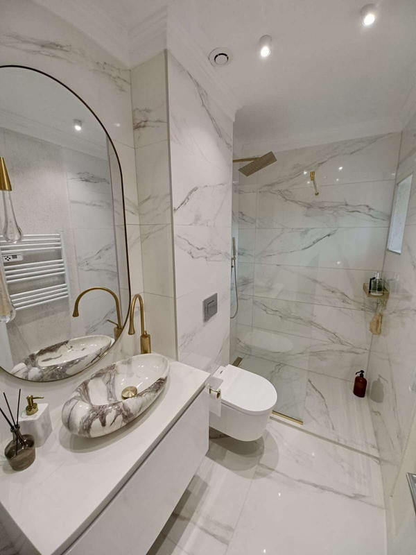 Maison - 170 m² - 5 pièces