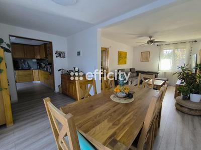 Pavillon - 98 m² - 5 pièces