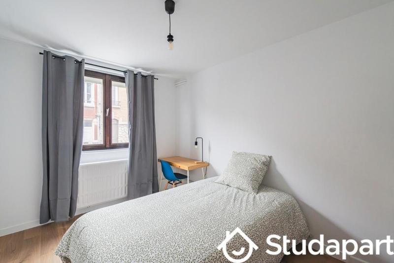 Chambre - 12 m² - 1 pièce