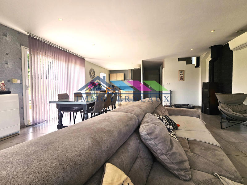 Maison - 146 m² - 5 pièces