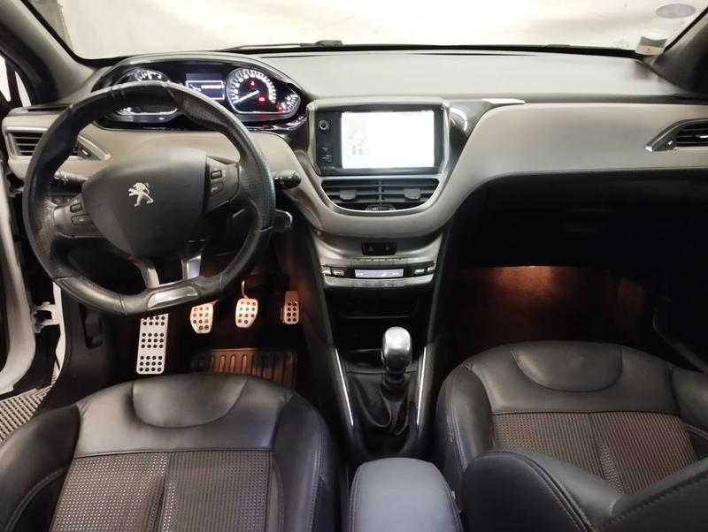 Peugeot 208 1.6 Thp 155 Xy 3p