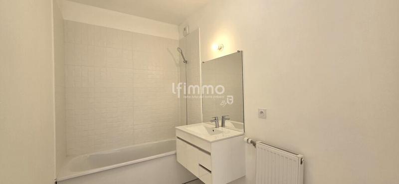 Appartement - 77 m² - 4 pièces