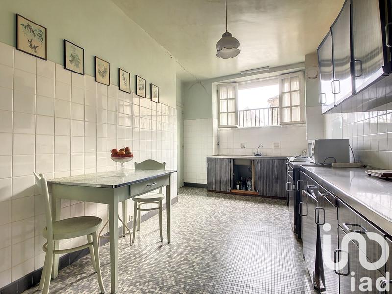 Maison - 259 m² - 10 pièces