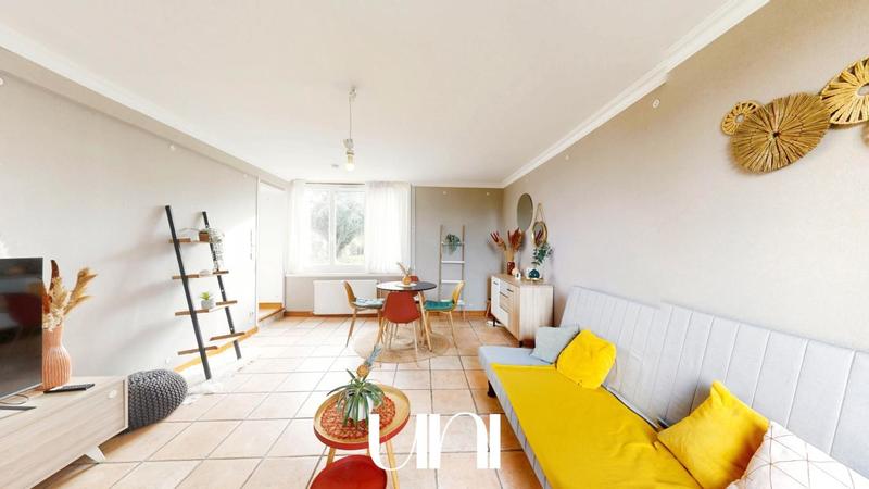 Maison - 88 m² - 4 pièces