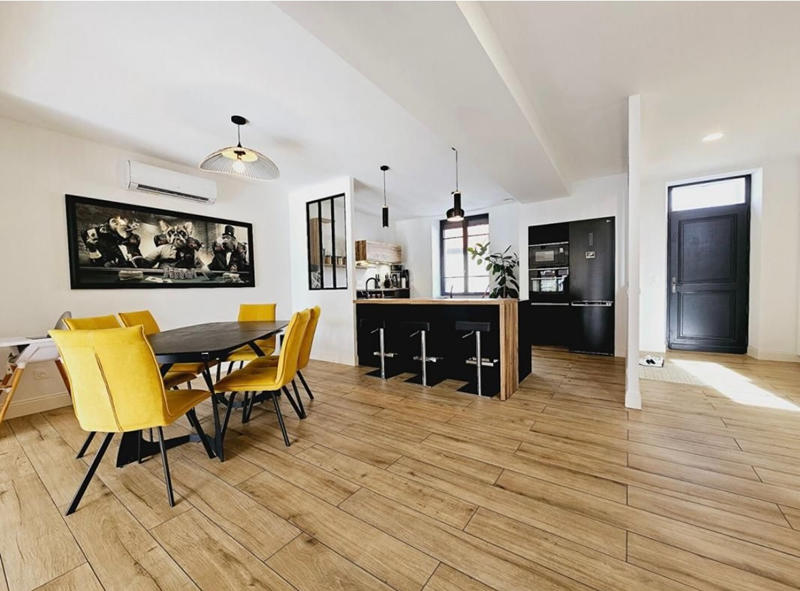 Maison - 136 m² - 6 pièces