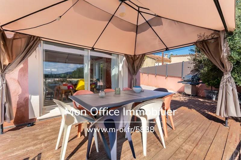 Maison - 110 m² - 4 pièces