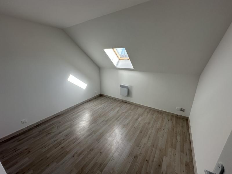 Maison traditionnelle - 100 m² - 5 pièces