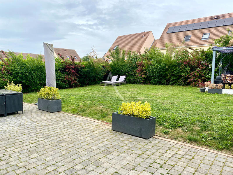 Maison - 111 m² - 4 pièces