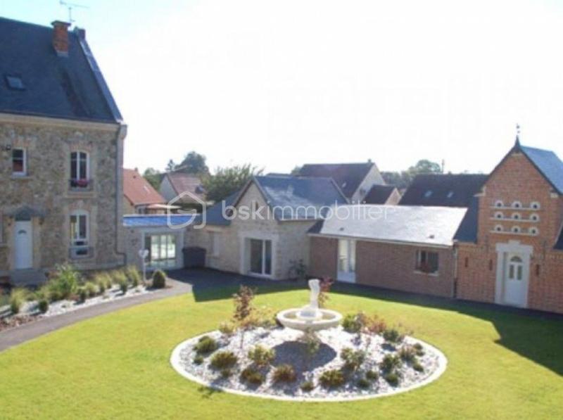 Maison - 689 m² - 30 pièces