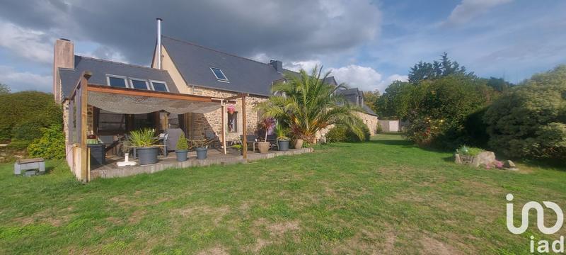 Maison - 290 m² - 10 pièces