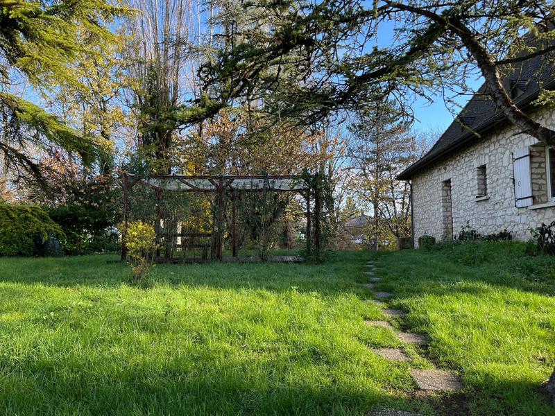 Maison - 178 m² - 6 pièces