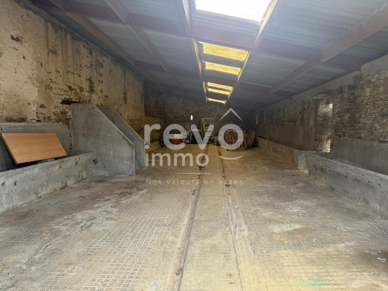 Grange - 296 m² - 3 pièces