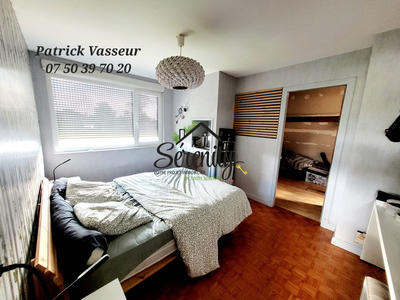 Maison - 162 m² - 8 pièces