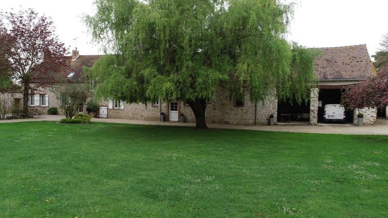 Corps de ferme - 335 m² - 14 pièces