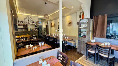 Local commercial - 100 m² - 4 pièces