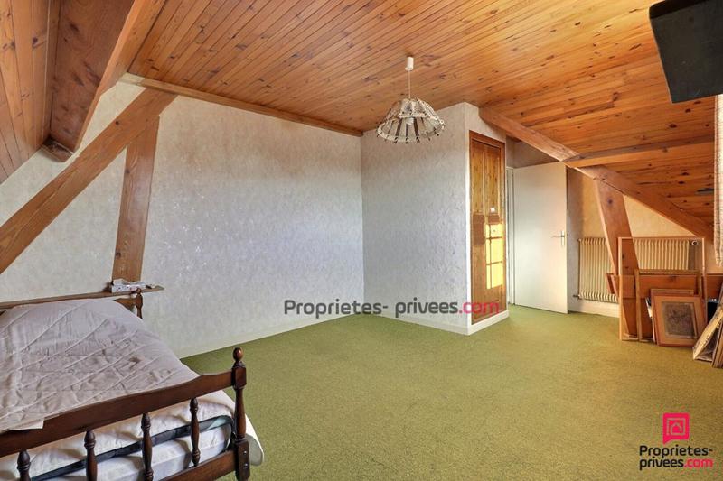 Maison - 150 m² - 8 pièces