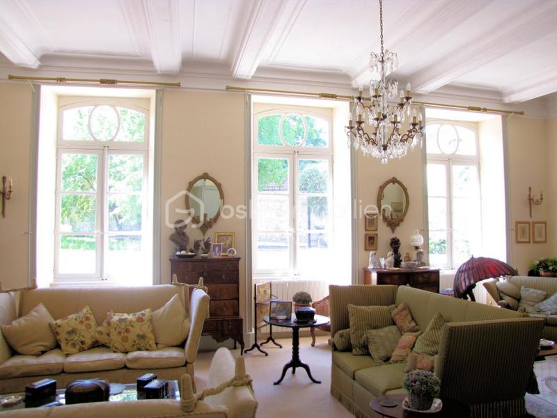 Hôtel particulier - 600 m² - 18 pièces