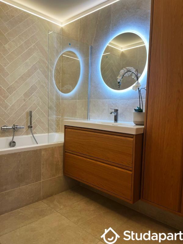 Chambre - 12 m² - 1 pièce