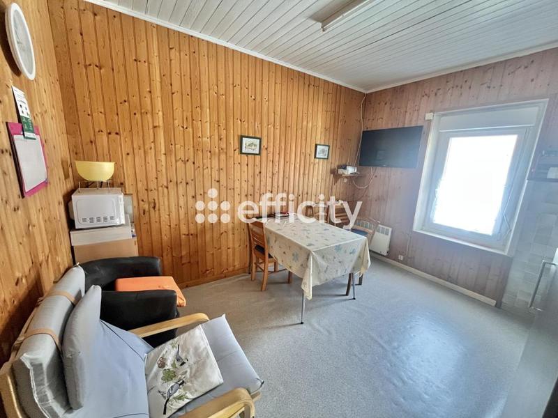 Maison - 92 m² - 7 pièces