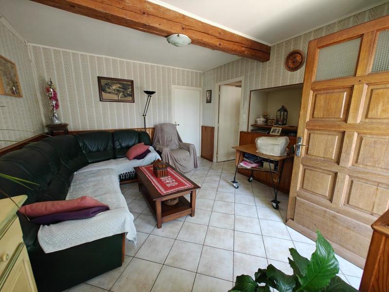 Propriété - 147 m² - 6 pièces
