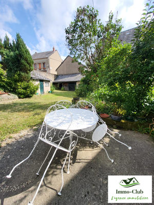 Maison ancienne - 190 m² - 9 pièces