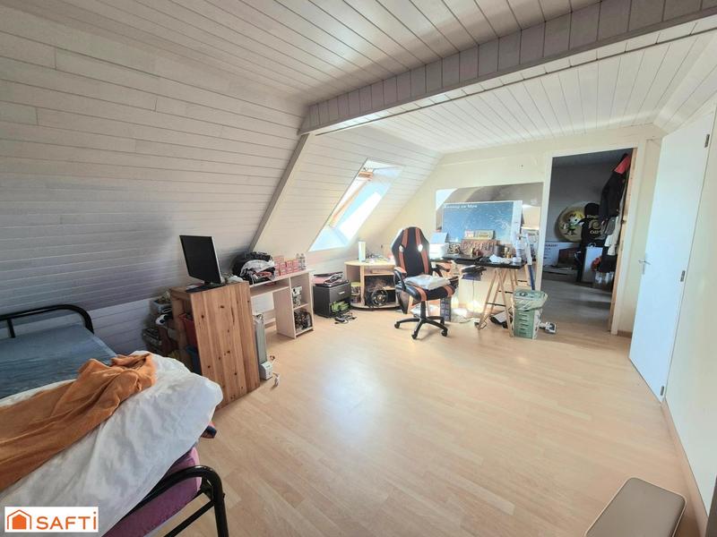 Maison - 128 m² - 7 pièces