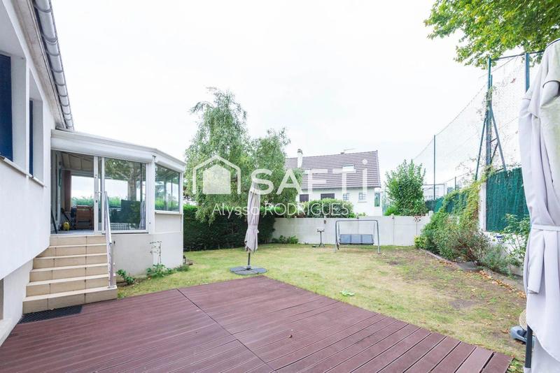 Maison - 159 m² - 4 pièces