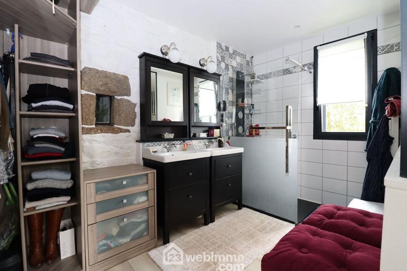 Maison - 145 m² - 7 pièces