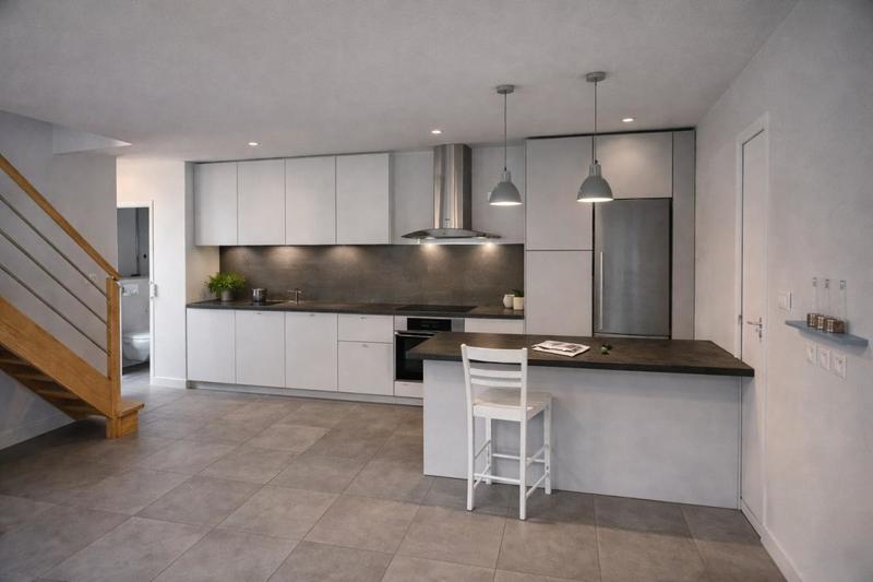 Maison - 92 m² - 5 pièces