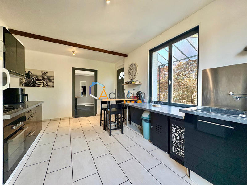 Maison - 137 m² - 5 pièces