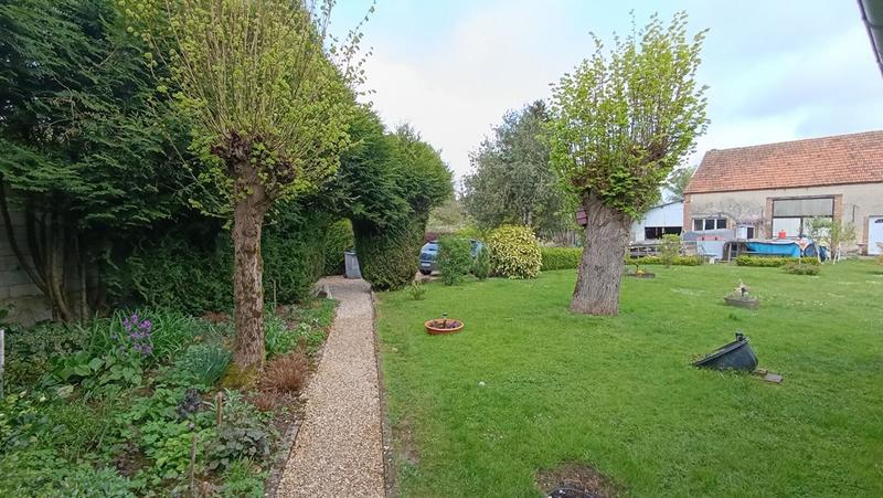 Maison - 99 m² - 6 pièces