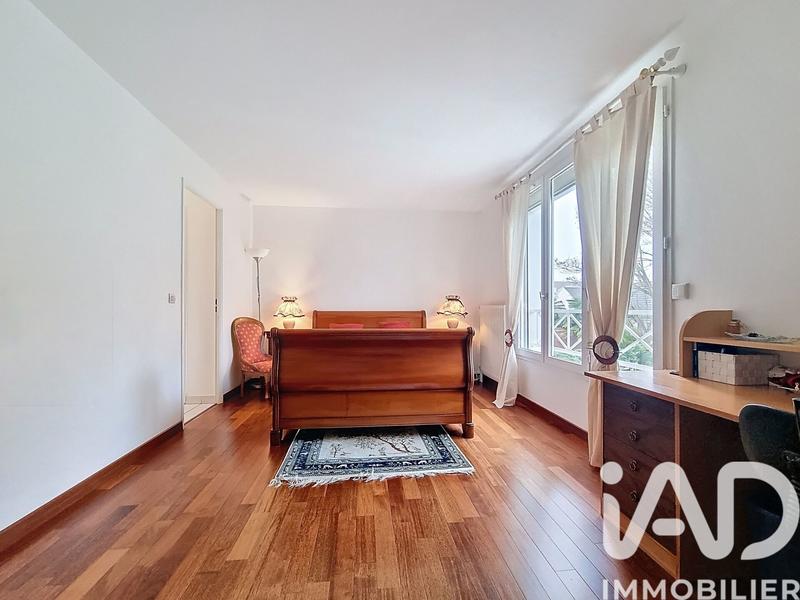 Maison - 172 m² - 7 pièces