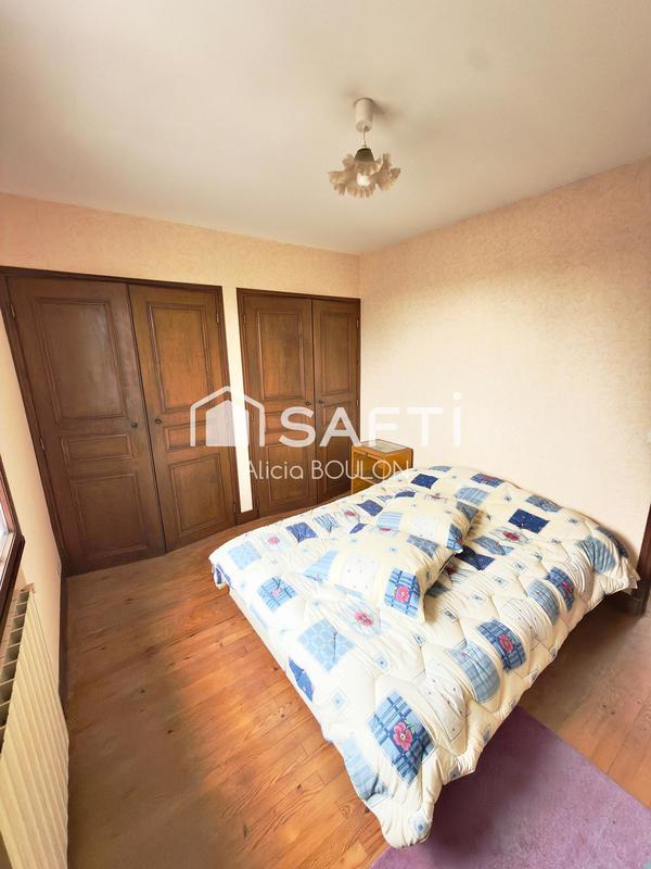 Maison - 138 m² - 8 pièces