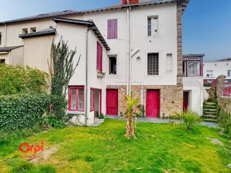 Maison - 94 m² - 5 pièces