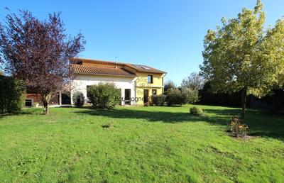 Maison - 134 m² - 5 pièces