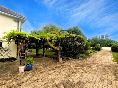 Maison - 80 m² - 5 pièces