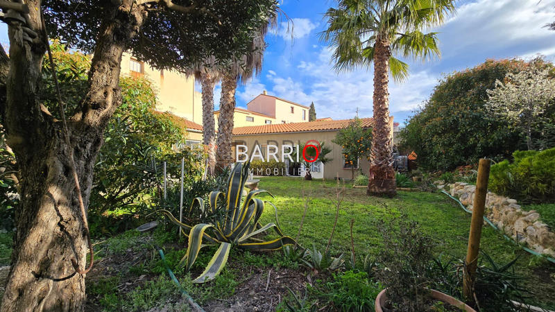 Villa - 265 m² - 6 pièces